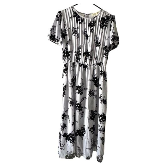 Michael Kors Pleated Floral Midi Dress | Black & Light Grey | Size Small - Picture 1 of 6
